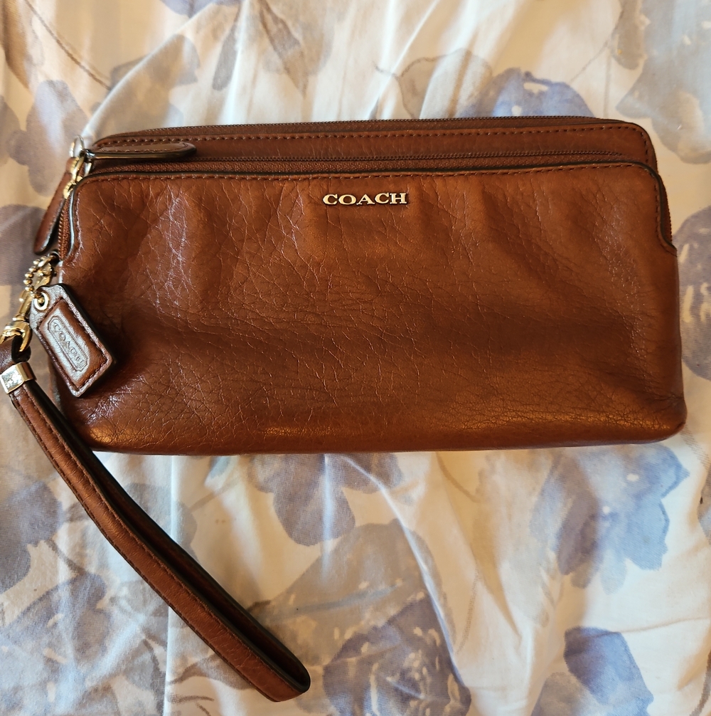 Coach☆Brown Leather Double Zip Wristlet with Removable Strap